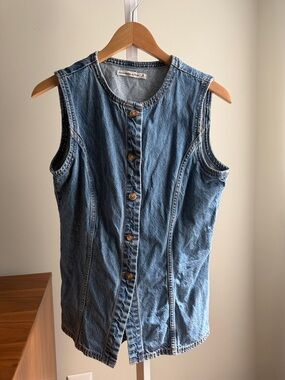 Abercrombie denim vest medium